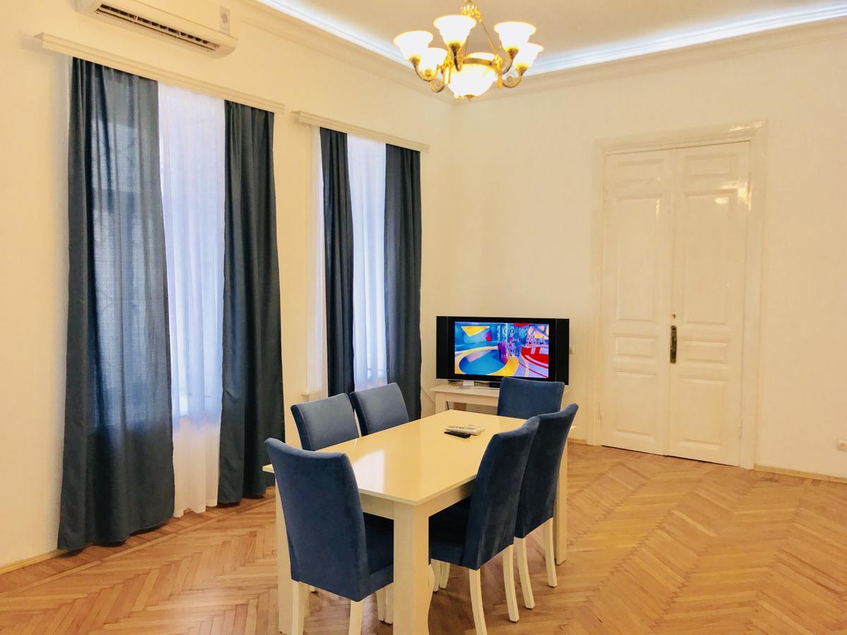 Check-In Apartment Near Fountain Square Vidadi Str Baku Zimmer foto