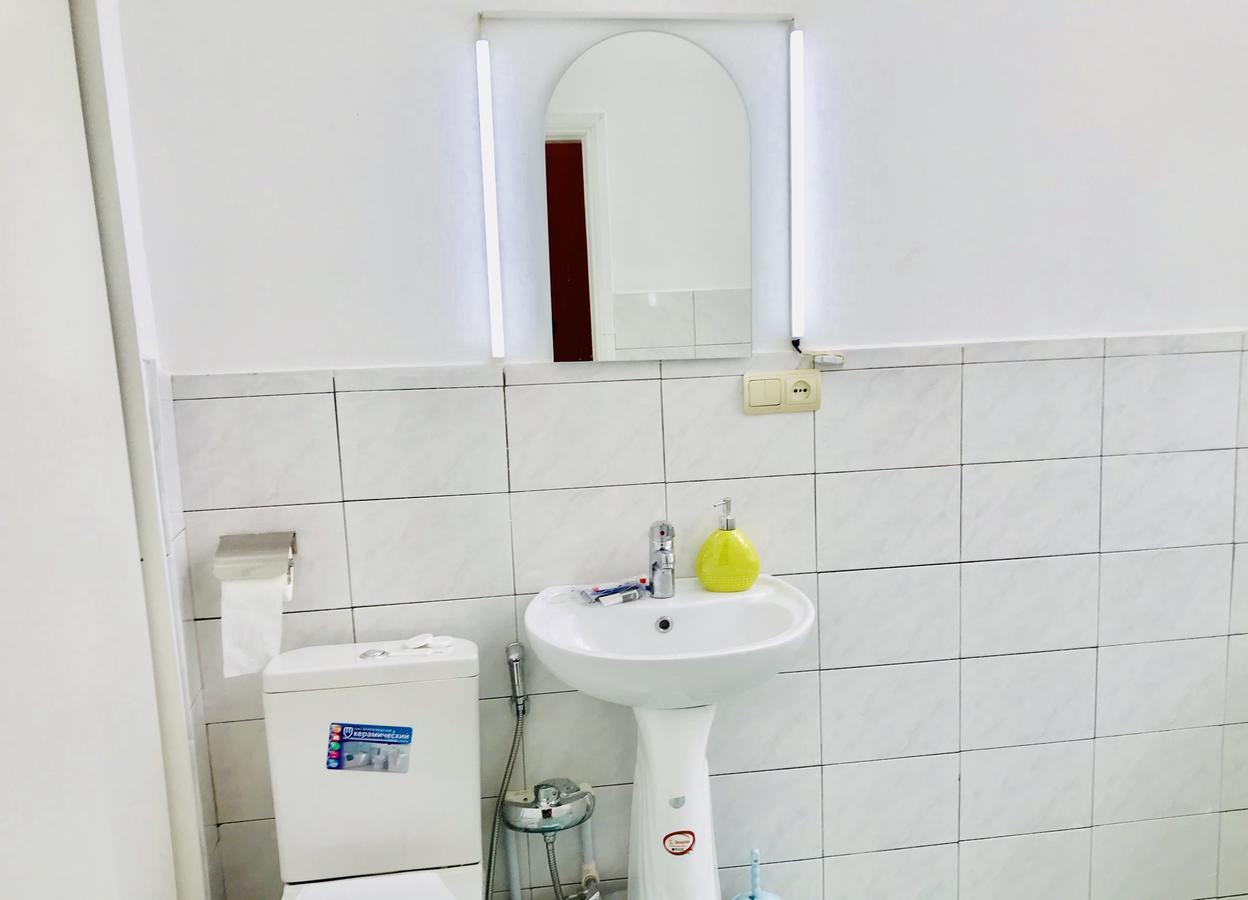 Check-In Apartment Near Fountain Square Vidadi Str Baku Exterior foto